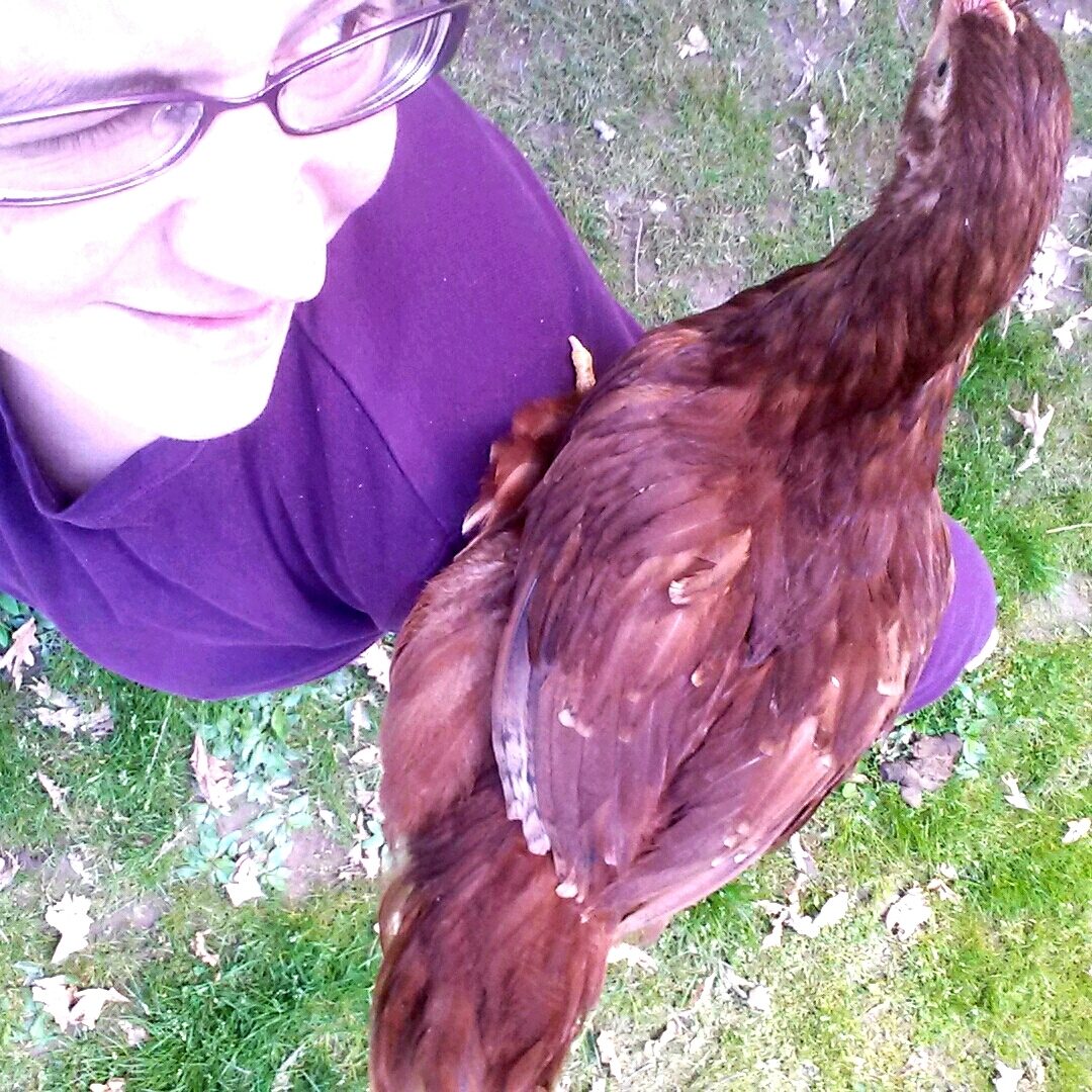 IMG. Someone thinks that they're a parrot.